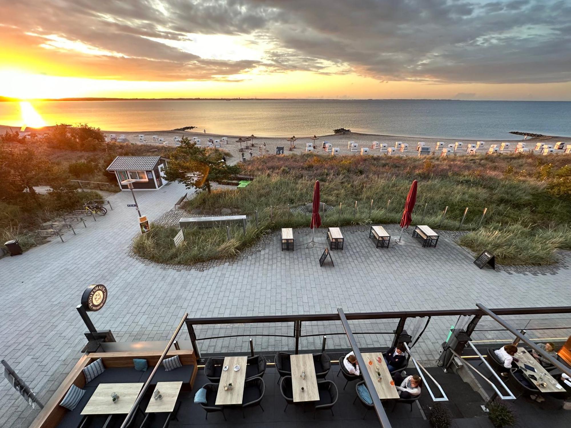 Seaside-Strandhotel Timmendorfer Strand Exterior photo