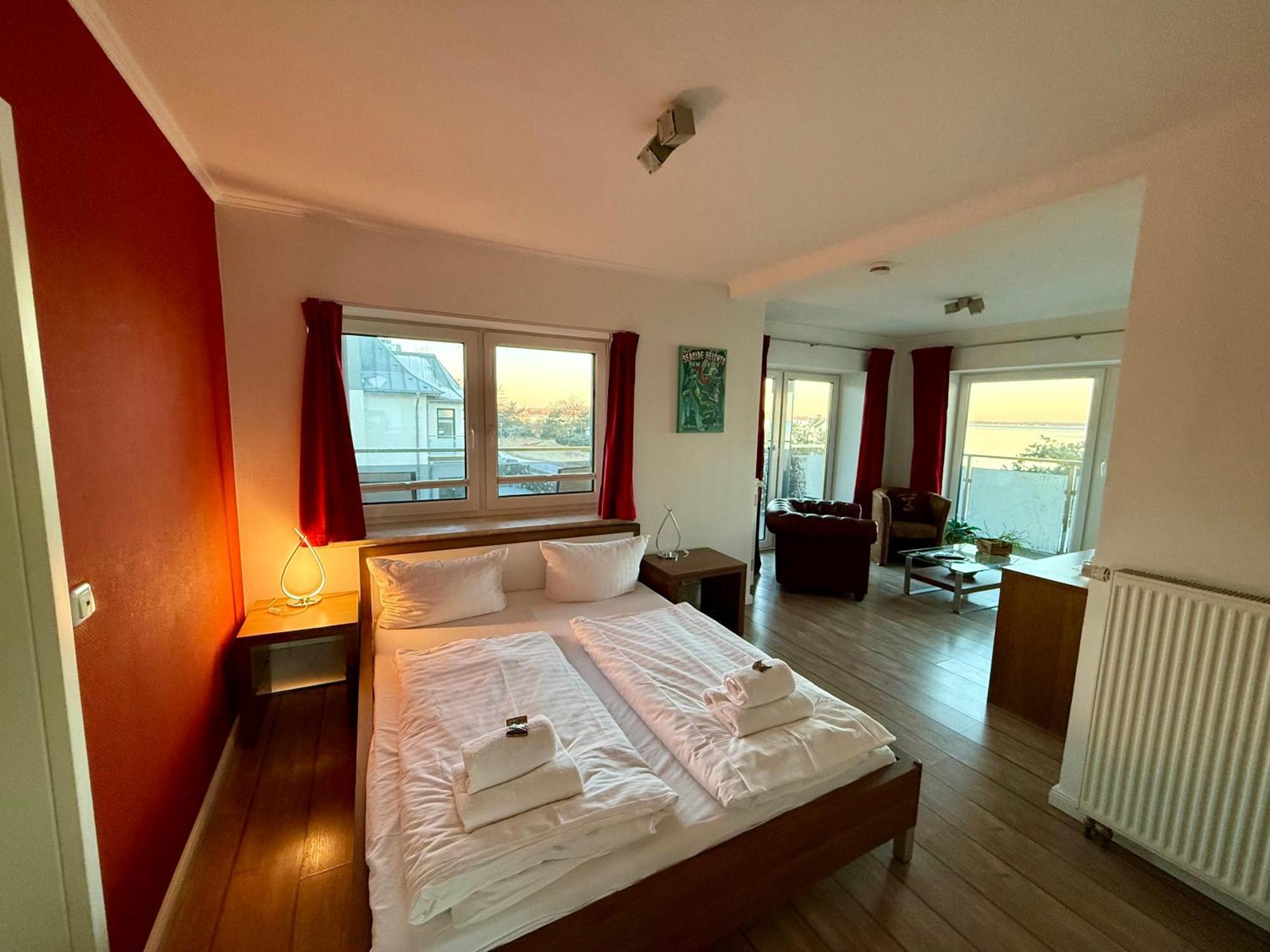Seaside-Strandhotel Timmendorfer Strand Exterior photo